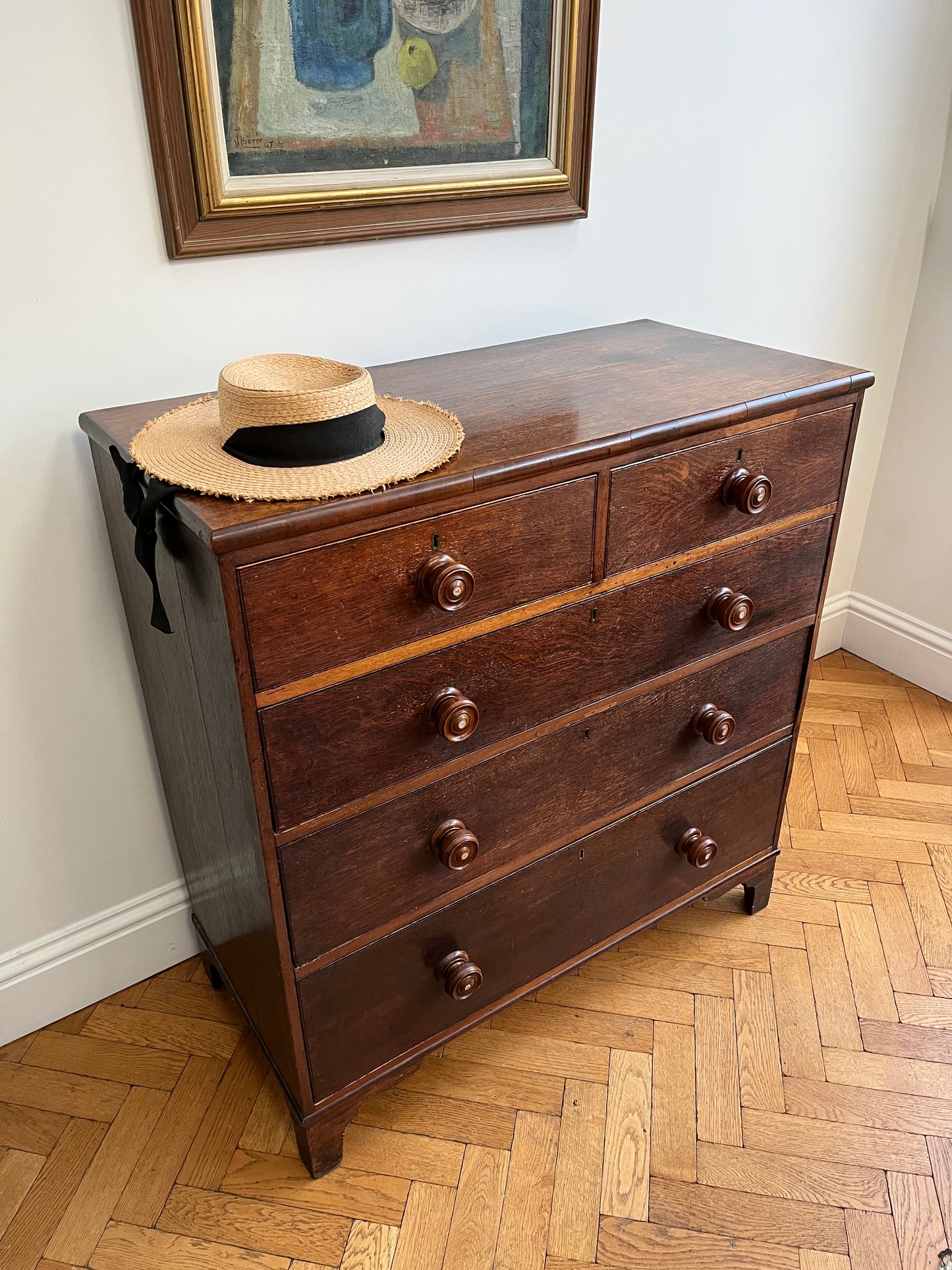 Stunning Victorian oak and mahogany chest of drawers