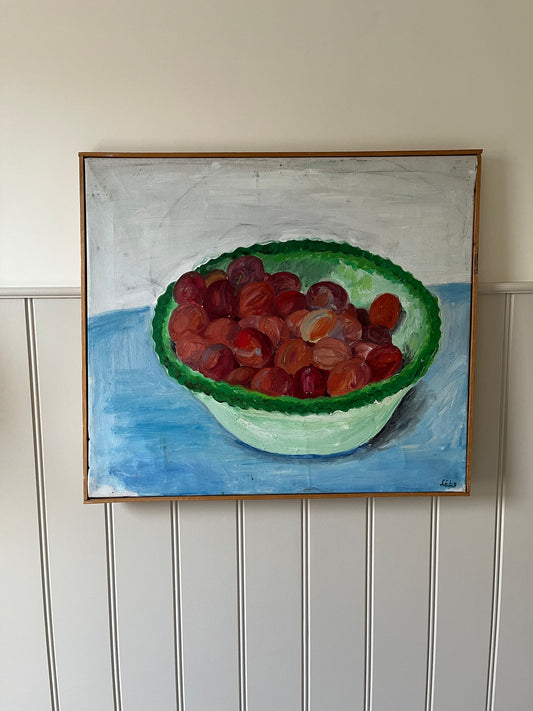Plums in a bowl