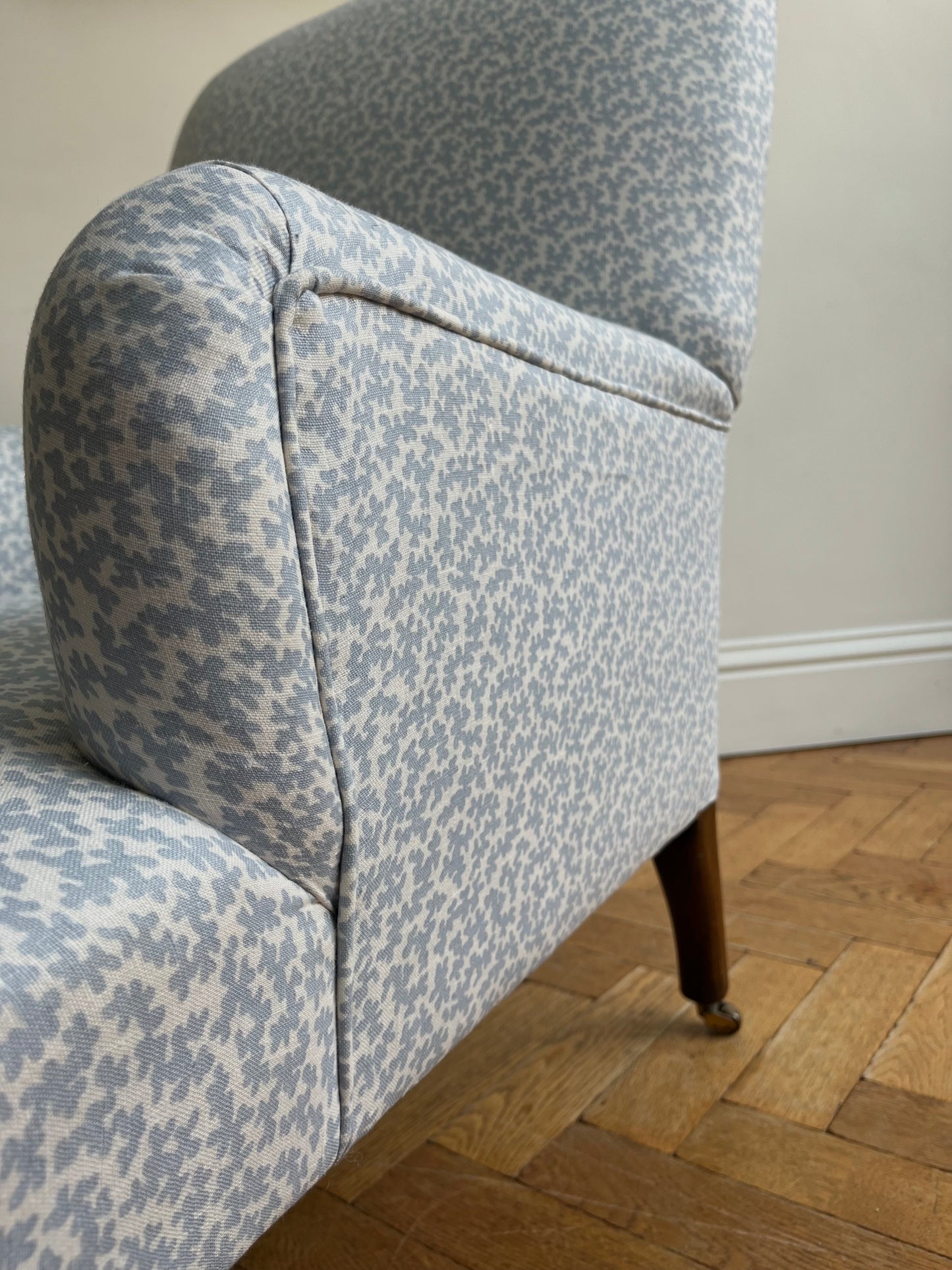 Colefax seaweed armchair