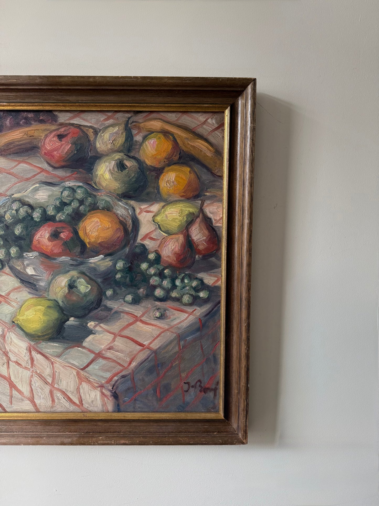 Fruit on the kitchen table